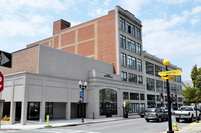 Devorris Downtown Center, Aaron, Penn Buildings